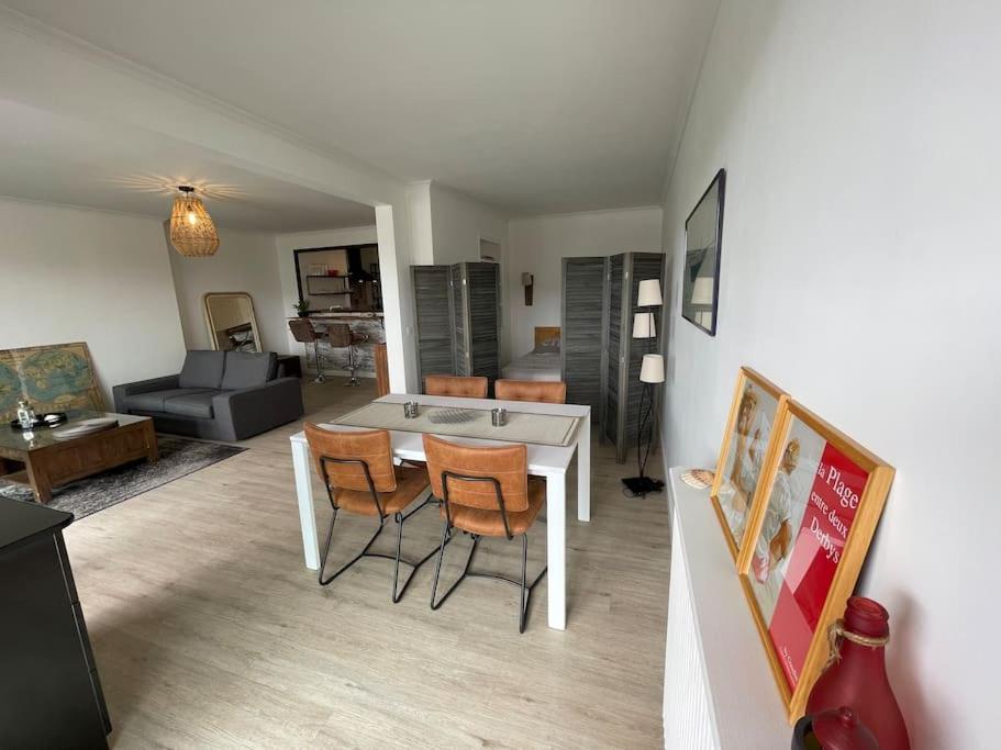 Bel Appartement Spacieux Et Lumineux Sur Le Port La Baule Kültér fotó